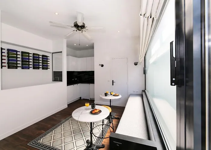 Proche Des Celebres Puces De 4p Apartment Paris